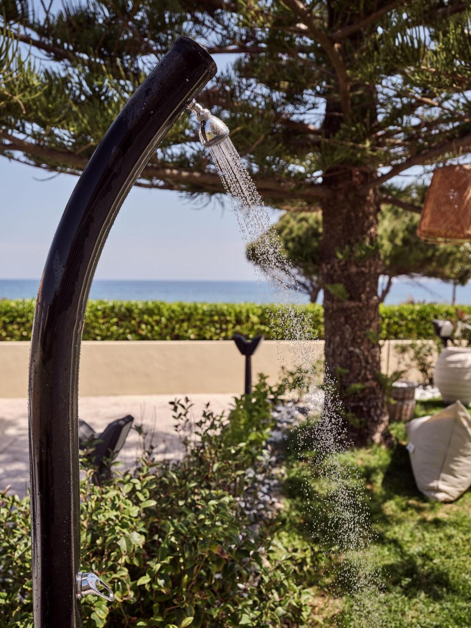 Sea Elegance Villa - On The Beach, By Zantewize Psarou  المظهر الخارجي الصورة