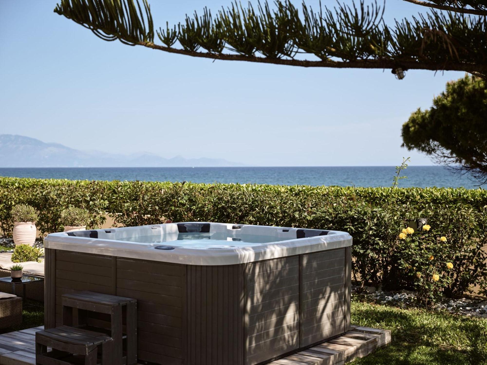 Sea Elegance Villa - On The Beach, By Zantewize Psarou  المظهر الخارجي الصورة
